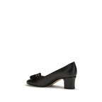 Ferragamo Black Calf Leather Bos Taurus Pumps